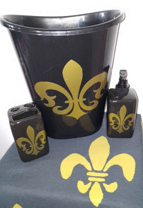 Fleur-de-lis Bathroom Accessory Set